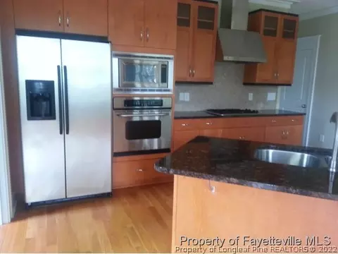 10 Barons Run E, Spring Lake, NC 28390 photo 8