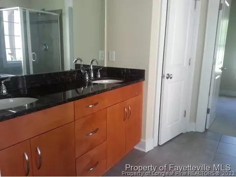 10 Barons Run E, Spring Lake, NC 28390 photo 10