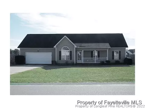 102 Silverberry Ct, Raeford, NC 28376 photo 1