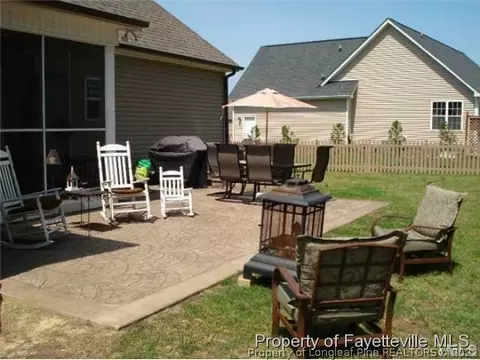 207 Braddock Dr, Lillington, NC 27546 photo 4
