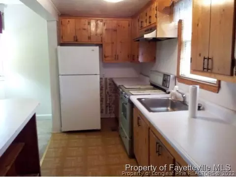 110 12th St, Erwin, NC 28339 photo 3