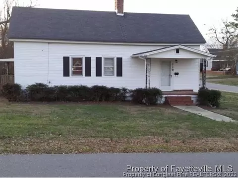 110 12th St, Erwin, NC 28339 photo 1