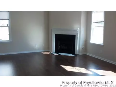 581 Heathrow Dr, Spring Lake, NC 28390 photo 3