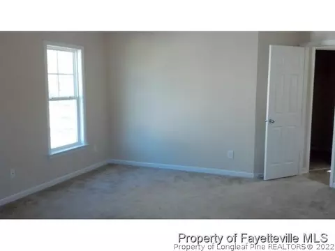 581 Heathrow Dr, Spring Lake, NC 28390 photo 6