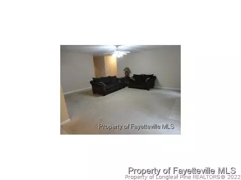 76 Cobblestone Dr, Spring Lake, NC 28390 photo 10