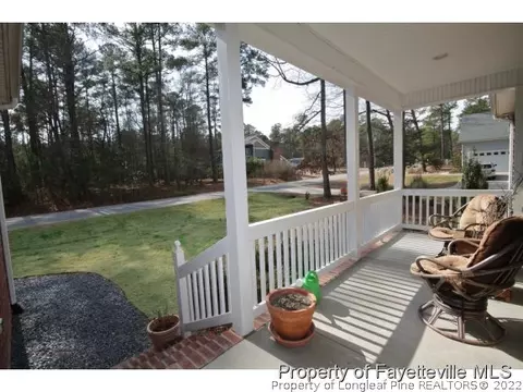 1065 Thrush Dr, Vass, NC 28394 photo 3