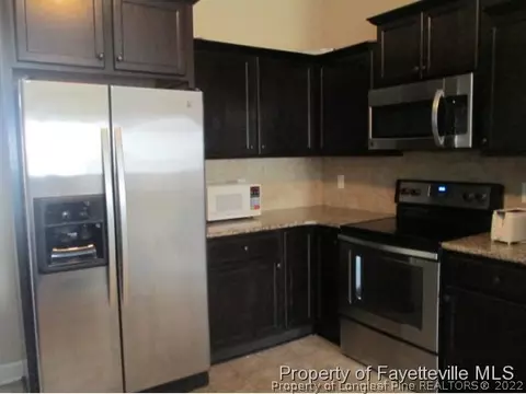 79 Birch Ave, Spring Lake, NC 28390 photo 7