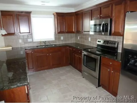 464 Regimental Dr, Cameron, NC 28326 photo 6