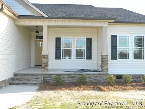 571 Shade Tree Rd, Benson, NC 27504 photo 3