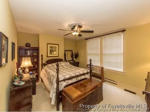 524 Carthage St, Cameron, NC 28326 photo 8