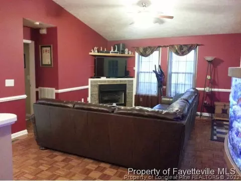 585 W Chicago Ave, Pinebluff, NC 28373 photo 4