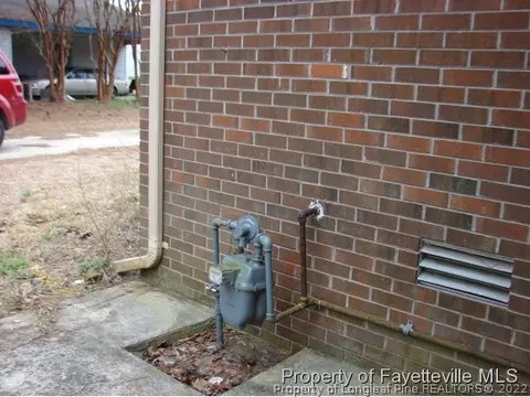 40 Jerome St, Clinton, NC 28328 photo 8