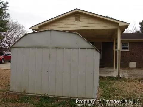 40 Jerome St, Clinton, NC 28328 photo 4