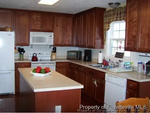 109 Newington Way, Aberdeen, NC 28315 photo 6