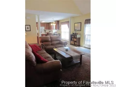 109 Newington Way, Aberdeen, NC 28315 photo 4