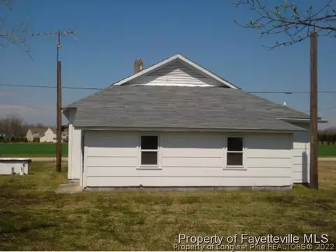 7014 Powell St, Wade, NC 28395 photo 10