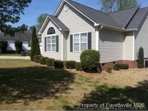 75 Cambridge Dr, Angier, NC 27501 photo 2
