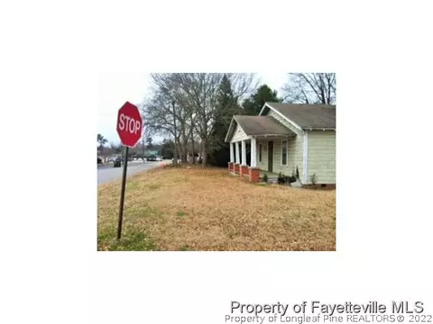 83 E Pope, Coats, NC 27521 photo 2