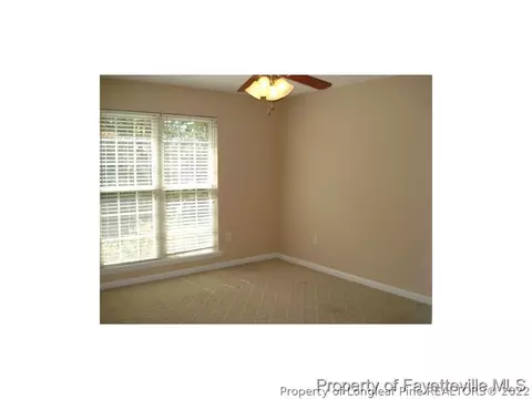 39 Oak Tree Ct, Dunn, NC 28334 photo 7