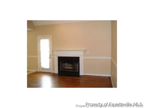 39 Oak Tree Ct, Dunn, NC 28334 photo 3