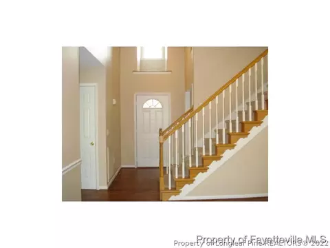 39 Oak Tree Ct, Dunn, NC 28334 photo 2