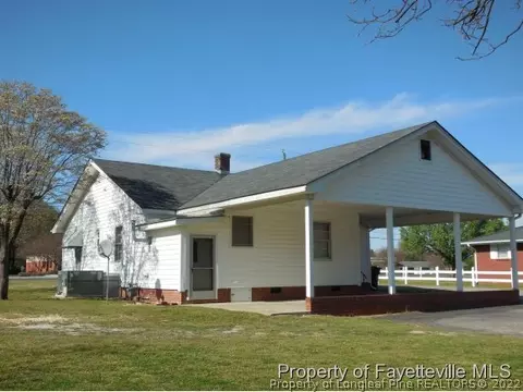 703 Old Post Rd, Erwin, NC 28339 photo 2