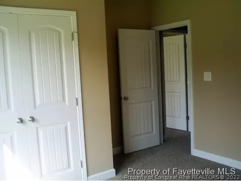 105 Hosta Dr, Raeford, NC 28376 photo 13