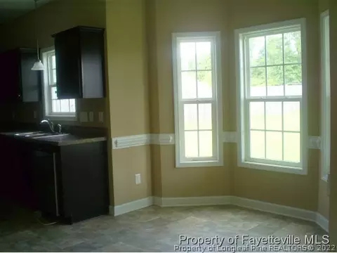105 Hosta Dr, Raeford, NC 28376 photo 7