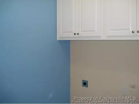75 Natures Way, Dunn, NC 28334 photo 9