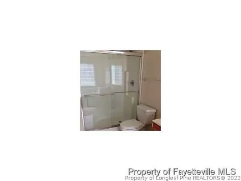 183 Hampton Dr, Raeford, NC 28376 photo 14
