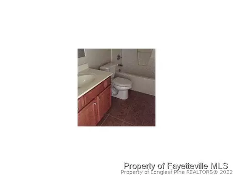 183 Hampton Dr, Raeford, NC 28376 photo 15