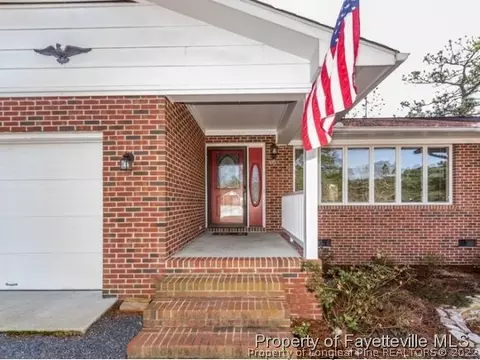 100 New Bedford Cir, Pinehurst, NC 28374 photo 3