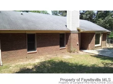 136 Eulon Loop, Raeford, NC 28376 photo 3