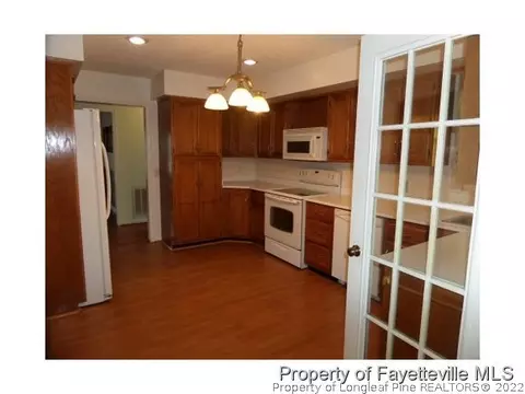 745 Monticello Dr, Pinehurst, NC 28374 photo 3