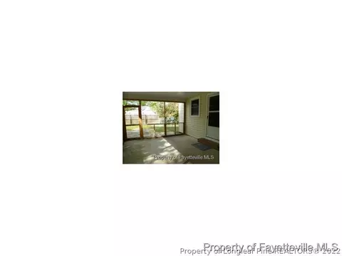 117 N Wright St, Raeford, NC 28376 photo 4