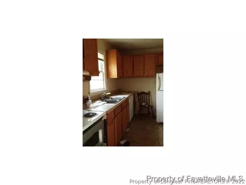 805 Maple Ave, Dunn, NC 28334 photo 6