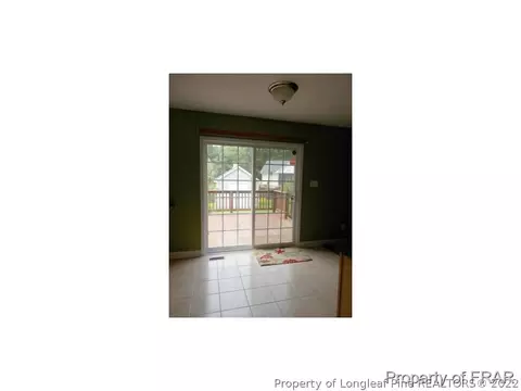 166 Edgecombe Dr, Spring Lake, NC 28390 photo 9