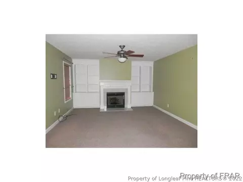 166 Edgecombe Dr, Spring Lake, NC 28390 photo 4
