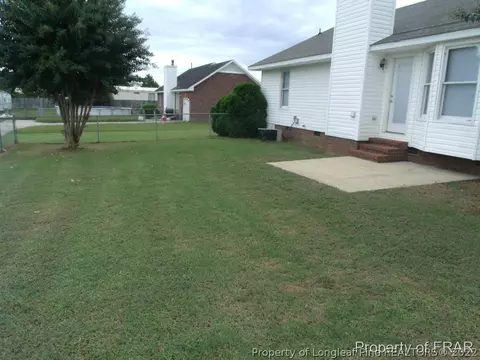 22 Hallmark Dr, Spring Lake, NC 28390 photo 25