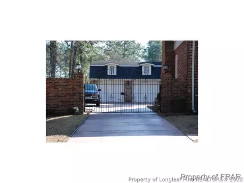 804 E Prospect Ave, Raeford, NC 28376 photo 3