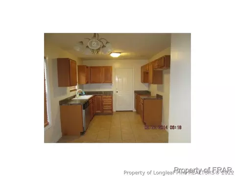 141 Pender Rd, Spring Lake, NC 28390 photo 3