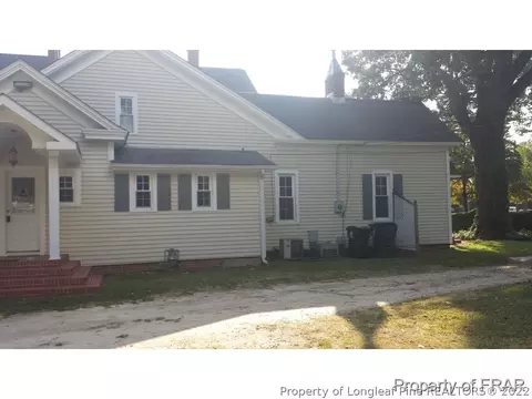 212 W Main St, Benson, NC 27504 photo 5