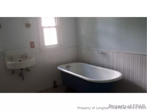 212 W Main St, Benson, NC 27504 photo 14