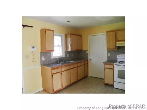 205 Eppingdale Dr, Spring Lake, NC 28390 photo 8