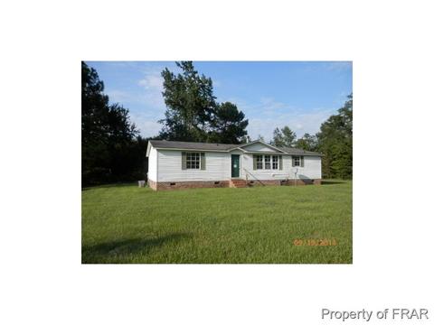 621 Pearson Rd, Maxton, NC 28364 photo 2