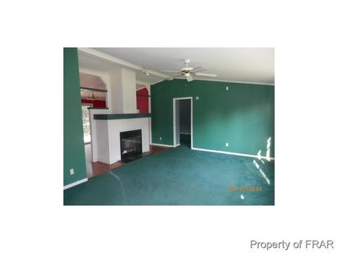621 Pearson Rd, Maxton, NC 28364 photo 4