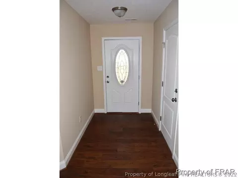 418 E Prospect Ave, Raeford, NC 28376 photo 3