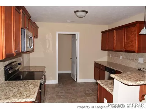 418 E Prospect Ave, Raeford, NC 28376 photo 9