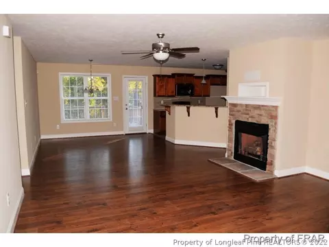 418 E Prospect Ave, Raeford, NC 28376 photo 4