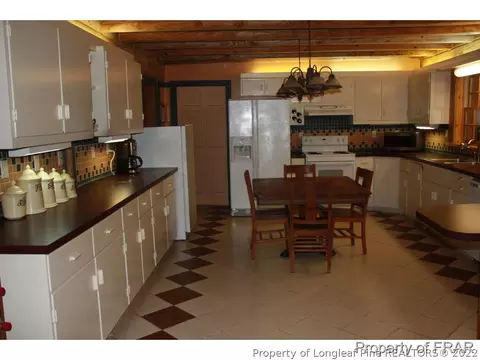 297 River Bluff Dr, Dunn, NC 28334 photo 9